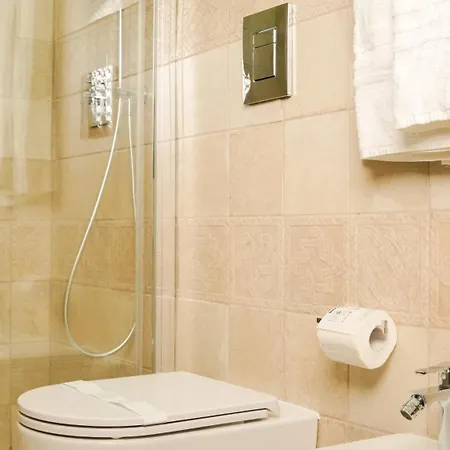 Uria Rooms&suite Frühstückspension 4*