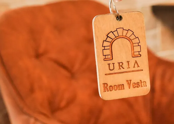 Bed & Breakfast Uria & 4*