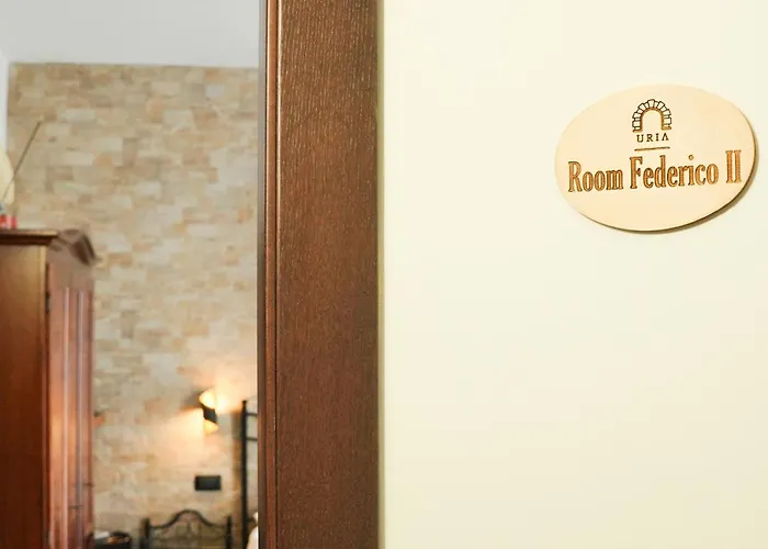 Uria & Bed & Breakfast 4*